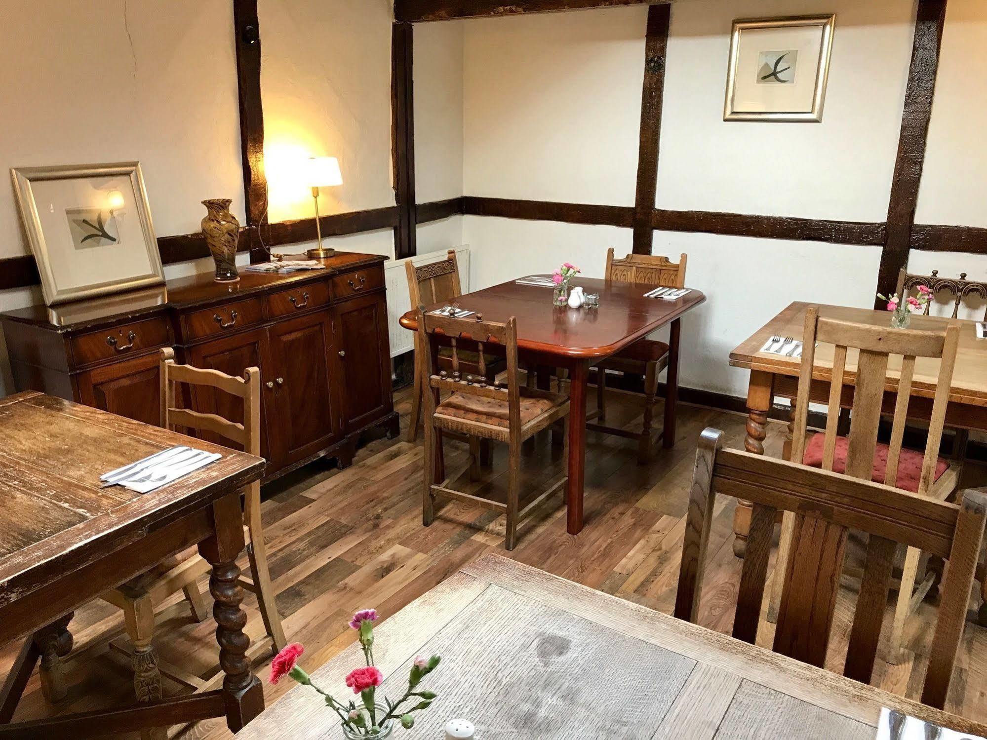 אסק The New Court Inn מראה חיצוני תמונה
